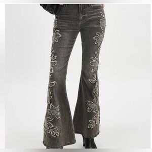 DRIFTWOOD Gray Floral Embroidered Women Jeans